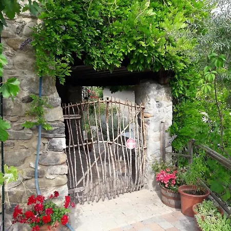 Bed & Breakfast Maison Aux Lavandes *