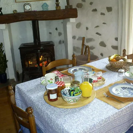 Maison Aux Lavandes לינה וארוחת בוקר 3*